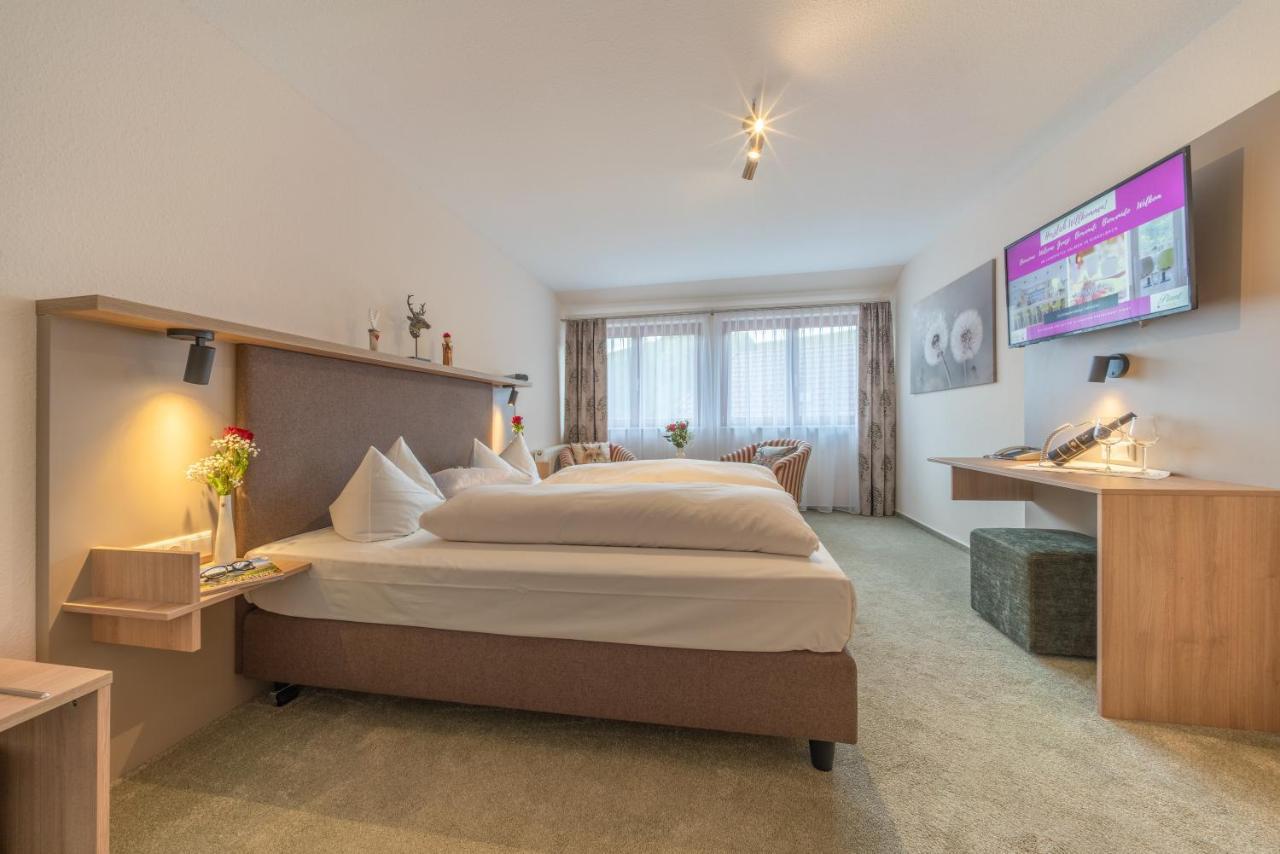 אוברקירש Landhotel Salmen מראה חיצוני תמונה