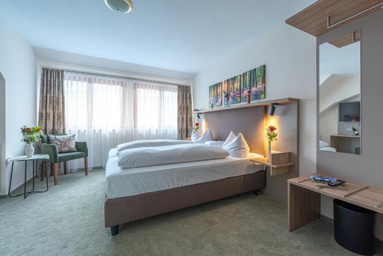 אוברקירש Landhotel Salmen מראה חיצוני תמונה