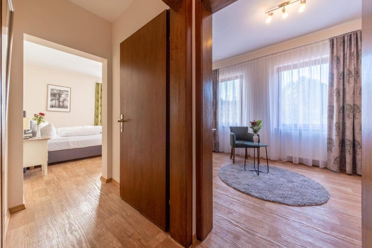 אוברקירש Landhotel Salmen מראה חיצוני תמונה