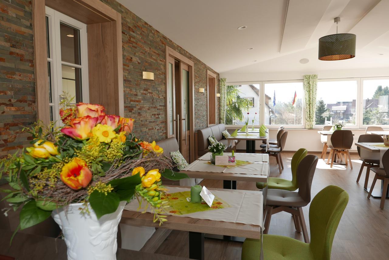 אוברקירש Landhotel Salmen מראה חיצוני תמונה